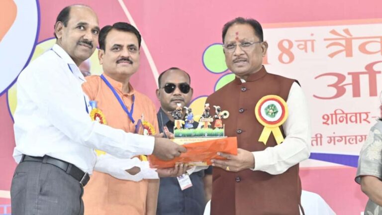 रायपुर : श्रमिक कल्याण और ऊर्जा के क्षेत्र में विकास को लेकर राज्य सरकार प्रतिबद्ध : मुख्यमंत्री विष्णु देव साय