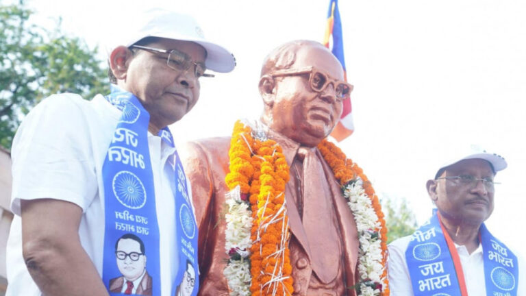 रायपुर : मुख्यमंत्री विष्णु देव साय युवाओं के साथ ‘जय भीम पदयात्रा’ में हुए शामिल