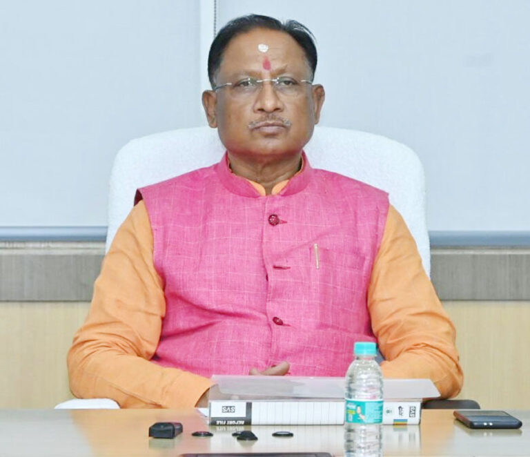 मुख्यमंत्री विष्णु देव साय ने छत्तीसगढ़ के महान समाजसेवी और दानवीर दाऊ कल्याण सिंह की जयंती के अवसर पर उन्हें किया सादर नमन…