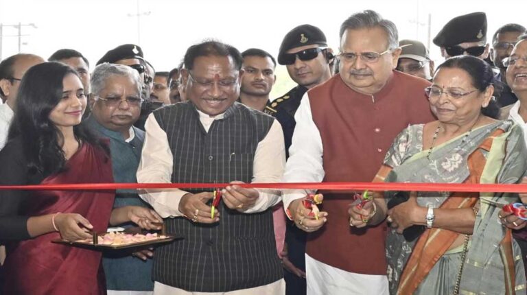 रायपुर : मुख्यमंत्री श्री विष्णु देव साय ने किया जोरा मॉल का भव्य शुभारंभ