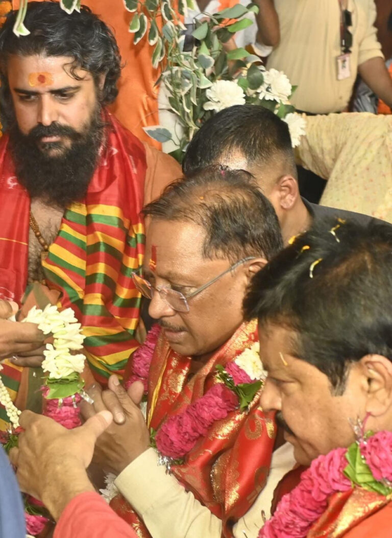 मुख्यमंत्री विष्णु देव साय ने हनुमान जयंती के पावन अवसर पर हनुमान मंदिर में विधिवत पूजा-अर्चना की, प्रदेशवासियों की सुख-समृद्धि के लिए मंगलकामनाएँ कीं…