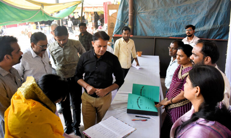 प्रदेश-व्यापी सुशासन तिहार का हुआ आगाज़: सुशासन तिहार को लेकर लोगों में दिखा उत्साह, अम्बिकापुर, कांकेर और बालोद जिले के कलेक्टरों ने लिया तैयारियों का जायजा…