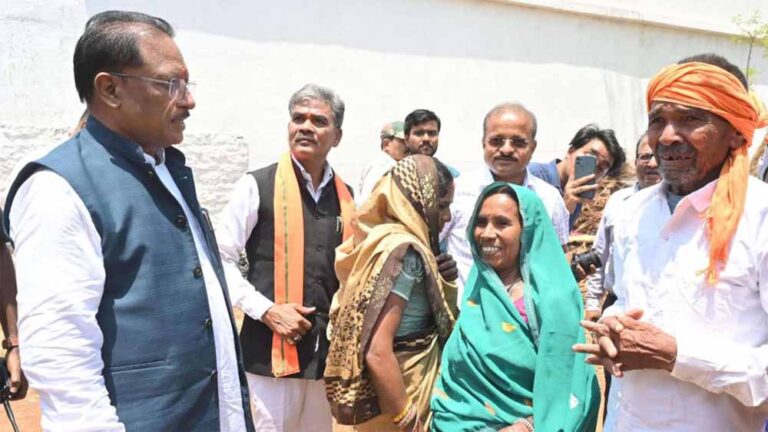 सबके सपनों का आधार, सार्थक हो रहे सपने, संवाद से हो रहा समाधान, यही तो है सुशासन तिहार: सीएम साय