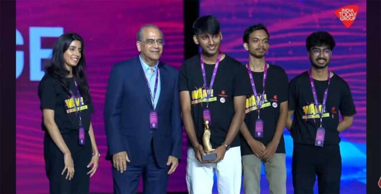 रेत पर नहीं, रंगों में रचा गया सपना : रायपुर के युवाओं ने WAVES 2025 में रचा इतिहास