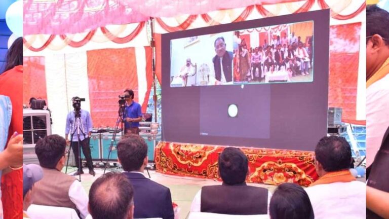 लंबे समय से नक्सल समस्या से प्रभावित रहे जगरगुंडा में खुली इंडियन ओवरसीज बैंक की शाखा, CM ने किया वर्चुअल शुभारंभ