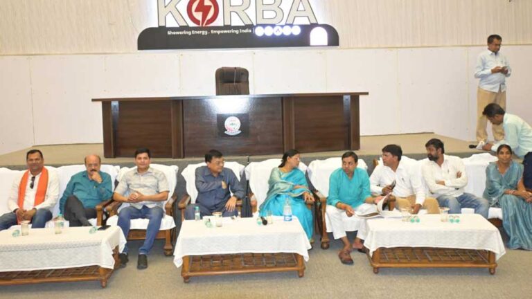 रायपुर : निगम के सभागृह को संवारने उद्योग मंत्री ने दी 02 करोड़ 19 लाख रू. के कार्यो की सौगात