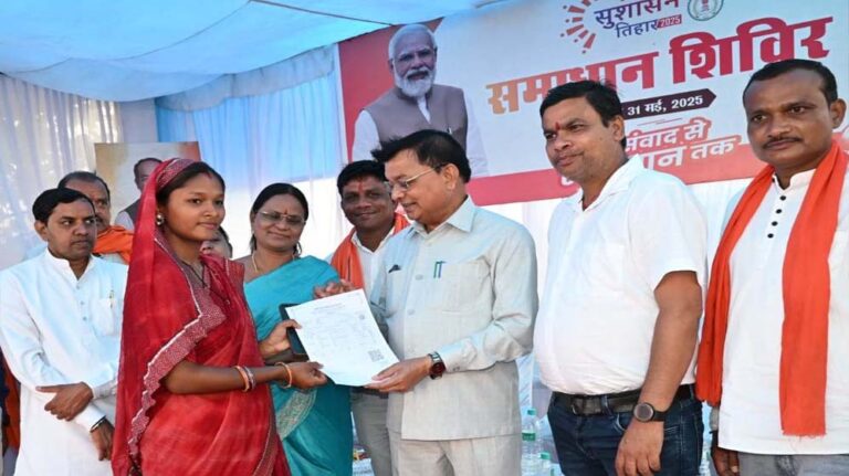 रायपुर : सुशासन तिहार: आम जनता की समस्याओं के निराकरण का एक सशक्त माध्यम: उद्योग मंत्री देवांगन