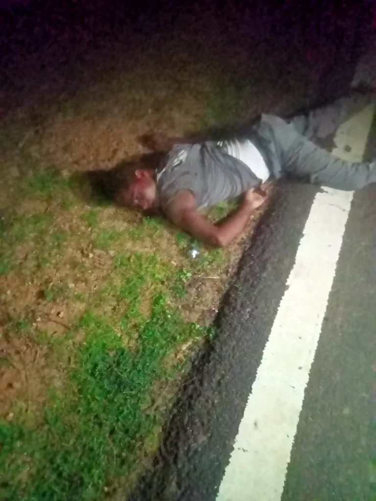 CG Accident- दर्दनाक सड़क हादसा: छत्तीसगढ़ के इस जिले में तेज रफ्तार कार ने बाइक सवारों को मारी टक्कर, मदद के इंतजार में गई जान….