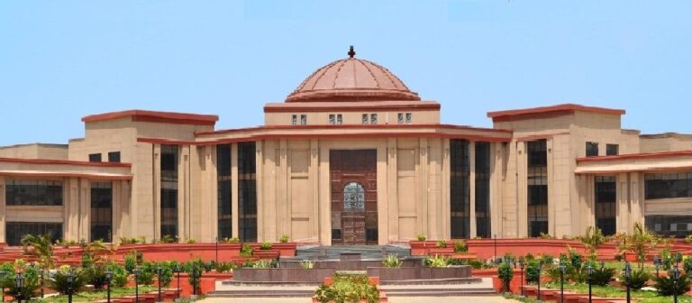 Bilaspur High Court: उम्र कैद की सजा काट रहे युवक को हाई कोर्ट ने किया दोषमुक्त, जानिये बरी होने का क्या बना आधार…