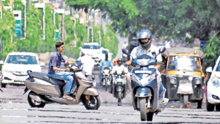 छत्तीसगढ़ में इस साल टूट सकता है 16 साल का रिकॉर्ड, चार दिन पहले दस्तक देगा मानसून छत्तीसगढ़ में इस साल टूट सकता है 16 साल का रिकॉर्ड, चार दिन पहले दस्तक देगा मानसून