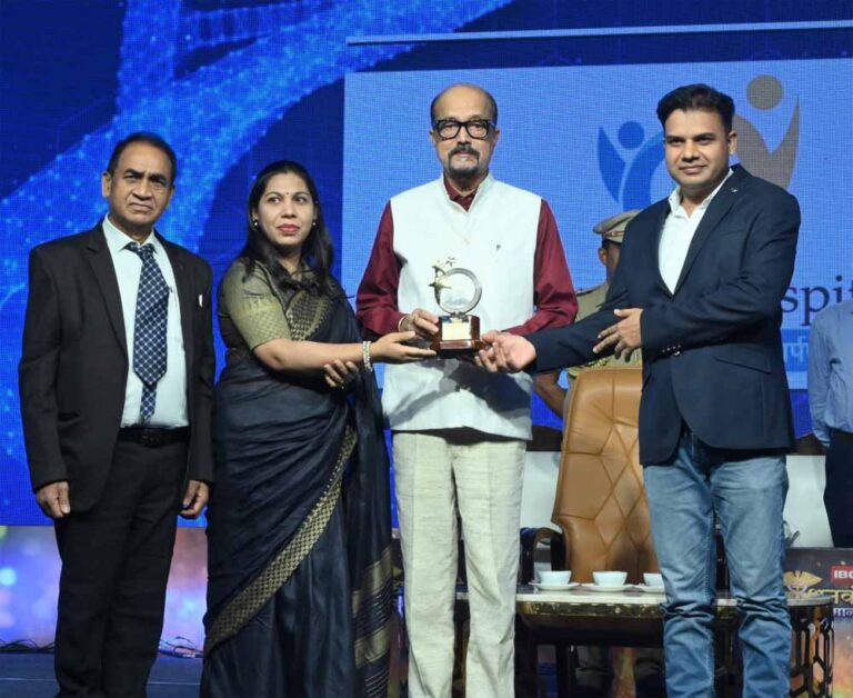 जीवन रक्षक डॉक्टर समाज के सच्चे नायक हैं : राज्यपाल डेका