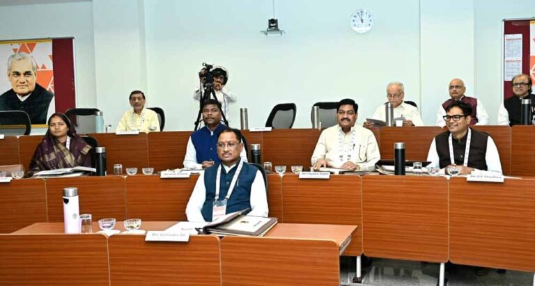 मुख्यमंत्री विष्णु देव साय एवं मंत्रिमंडल का चिंतन शिविर 2.0 शुरू