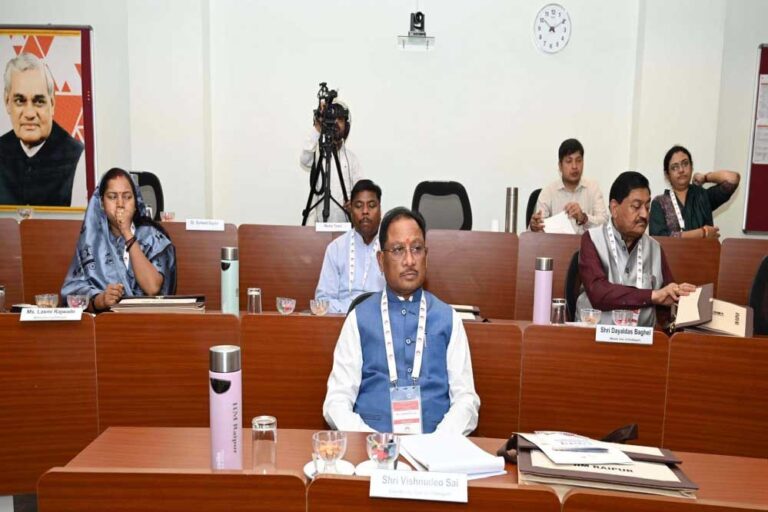 रायपुर : सुशासन की नई परिभाषा गढ़ता चिंतन शिविर 2.0: तकनीक और नवाचार से गुड गवर्नेंस की राह