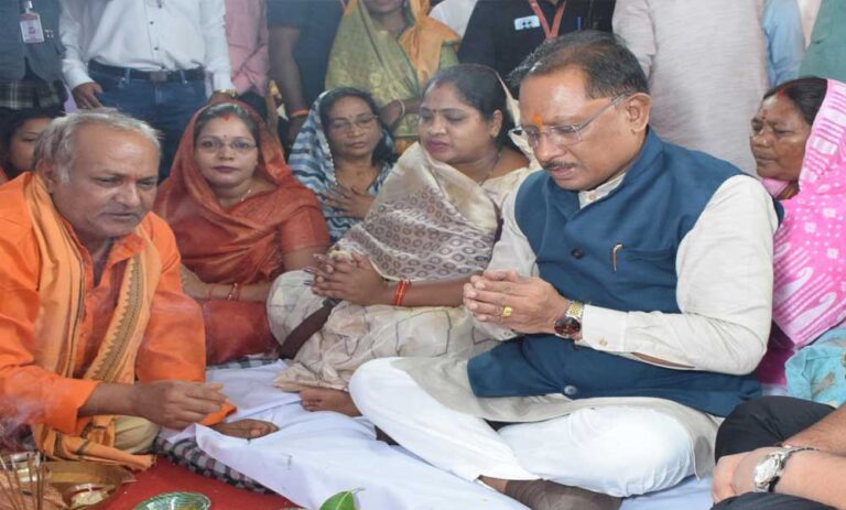 मुख्यमंत्री विष्णुदेव साय ने दुलदुला में 3 करोड़ से अधिक के विकास कार्यों का किया लोकार्पण व भूमिपूजन