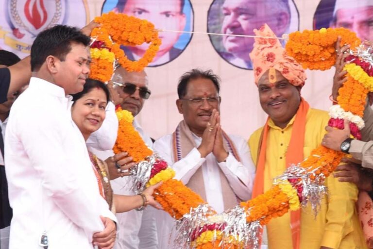 रायपुर : चन्द्रनाहू कुर्मी क्षत्रीय समाज के केन्द्रीय महाधिवेशन में शामिल हुए मुख्यमंत्री साय