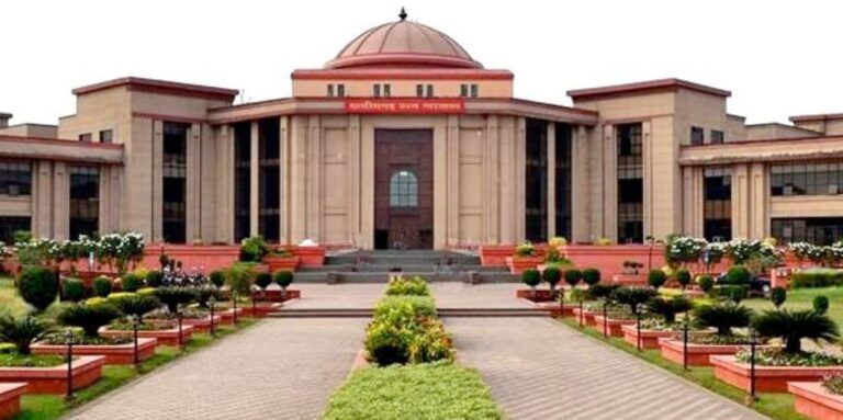 CG NEWS: हाई कोर्ट का फैसला, अविवाहित दत्तक पुत्री की संपत्ति पर दत्तक पिता को नहीं है कानूनी अधिकार, याचिका हुई खारिज…