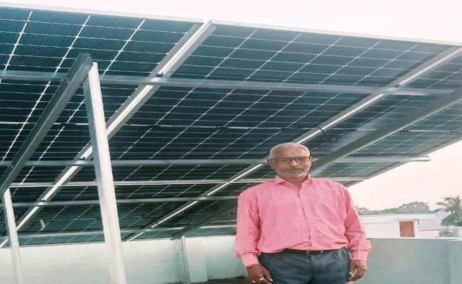 सोलर रूफटॉप से रोशन हो रहे महासमुंद के घर