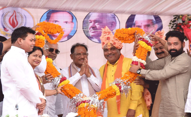 चन्द्रनाहू कुर्मी क्षत्रीय समाज के केन्द्रीय महाधिवेशन में शामिल हुए मुख्यमंत्री श्री साय