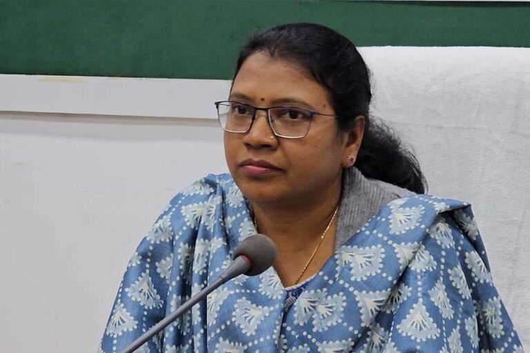 गौरेला पेण्ड्रा मरवाही : कलेक्टर की अध्यक्षता में कौशल विकास प्राधिकरण समिति की बैठक आयोजित