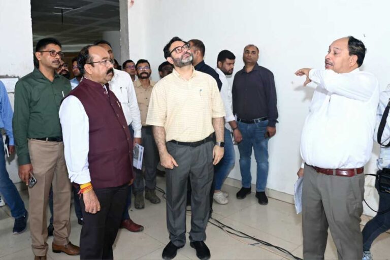 रायपुर : विधानसभा के नए भवन का काम सितम्बर तक पूर्ण करने का लक्ष्य, इंटीरियर और फर्नीचर का काम जोरों पर