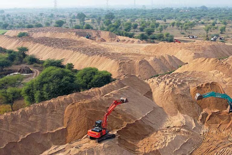 रायपुर : रेत खनन में पारदर्शिता, पर्यावरण संरक्षण और अवैध उत्खनन पर सख्ती शासन की सर्वोच्च प्राथमिकता