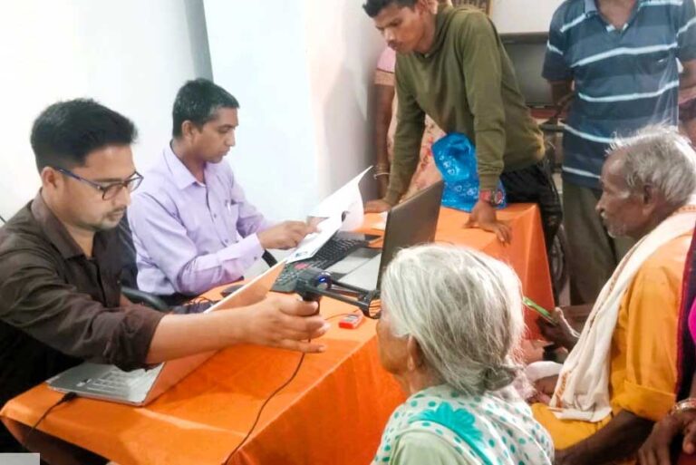 धरती आबा जनभागीदारी अभियान : जनजातीय समाज के हितग्राहियों के लिए सौगातों भरा एवं राहत देने वाला साबित हुआ