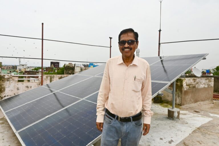 प्रधानमंत्री सूर्य घर योजना बनी राहत की किरण: नहीं भरना पड़ रहा है बिजली बिल, आमजनों के आय में हो रही है वृद्धि…