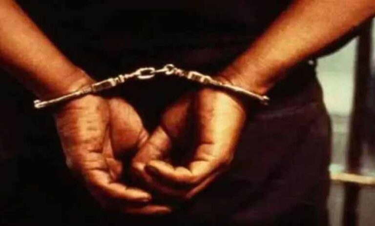 गांजा तस्करी पर पुलिस का शिकंजा: 1 क्विंटल से ज्यादा गांजा जब्त, 2 तस्कर गिरफ्तार