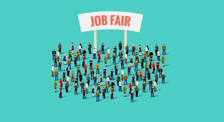 दंतेवाड़ा : एक्सिस बैंक द्वारा दंतेवाड़ा जिले के युवाओं के लिए रोजगार शिविर का आयोजन