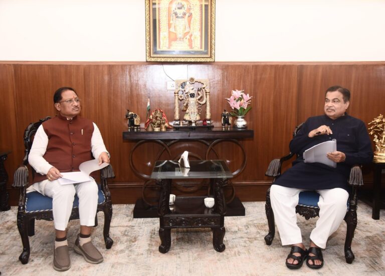 मुख्यमंत्री साय की पहल से छत्तीसगढ़ को मिली 600 करोड़ की सड़क परियोजनाओं की सौगात…. मुख्यमंत्री साय की पहल से छत्तीसगढ़ को मिली 600 करोड़ की सड़क परियोजनाओं की सौगात….