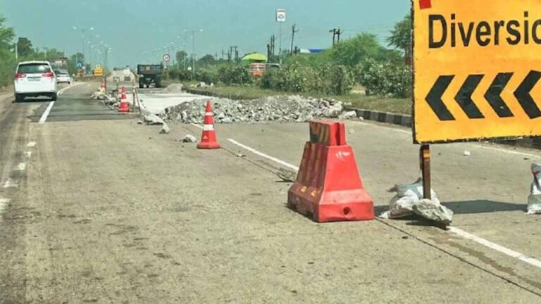 बिलासपुर-रायपुर NH की दुर्दशा पर हाईकोर्ट सख्त, प्रोजेक्ट मैनेजर से तीन हफ्ते में मांगा जवाब