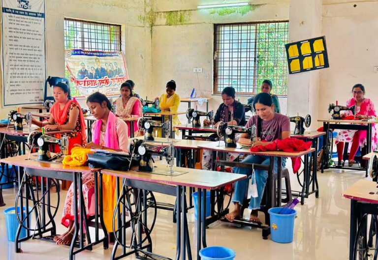 सुकमा में ‘नियद नेल्ला नार’ योजना बनी बदलाव का माध्यम