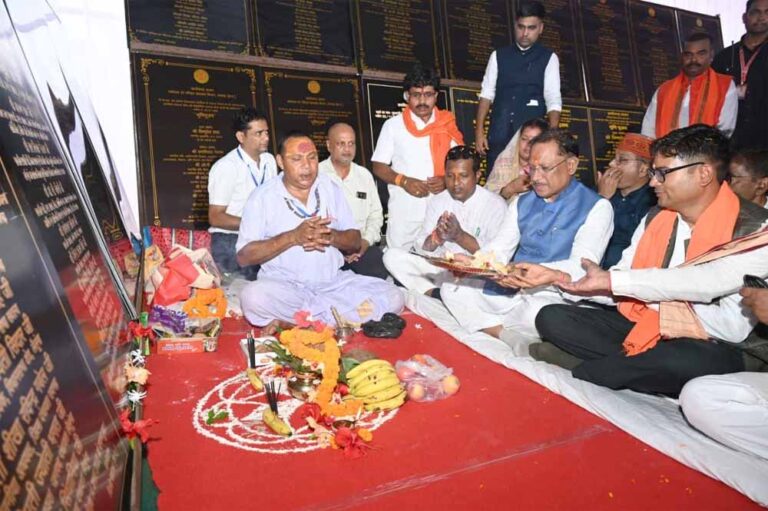 मुख्यमंत्री विष्णुदेव साय ने धरमजयगढ़ में 62.36 करोड़ के विकास कार्यों की दी सौगात