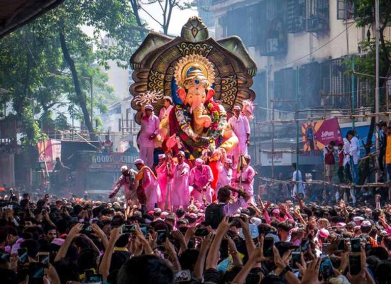 अम्बिकापुर : गणेश चतुर्थी एवं ईद मिलाद-उन-नबी त्योहार शांतिपूर्ण मनाने एवं सुव्यवस्था सुनिश्चित करने कलेक्टर ने जारी किए दिशा निर्देश अम्बिकापुर : गणेश चतुर्थी एवं ईद मिलाद-उन-नबी त्योहार शांतिपूर्ण मनाने एवं सुव्यवस्था सुनिश्चित करने कलेक्टर ने जारी किए दिशा निर्देश