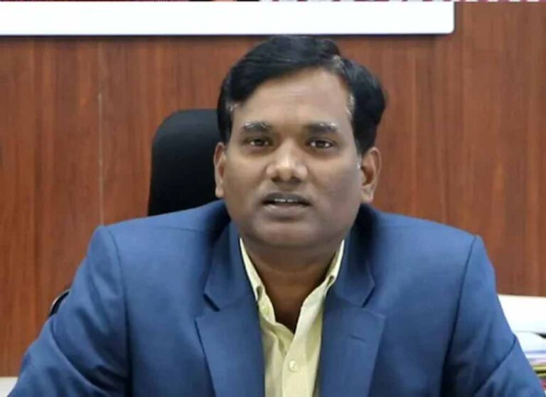 सूरजपुर: गणेश चतुर्थी की छुट्टी रद्द, कलेक्टर ने जारी किया नया स्थानीय अवकाश