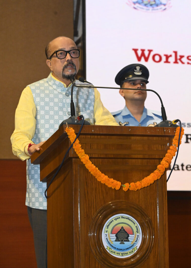 डिजिटल तकनीक का उपयोग करें लेकिन उस पर निर्भरता से बचें – राज्यपाल डेका…. डिजिटल तकनीक का उपयोग करें लेकिन उस पर निर्भरता से बचें – राज्यपाल डेका….