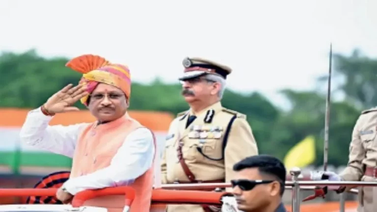 79वां स्वतंत्रता दिवस: रायपुर पुलिस परेड ग्राउंड में मुख्यमंत्री साय करेंगे ध्वजारोहण, जानें आज कहां-कहां फहराया जाएगा तिरंगा….
