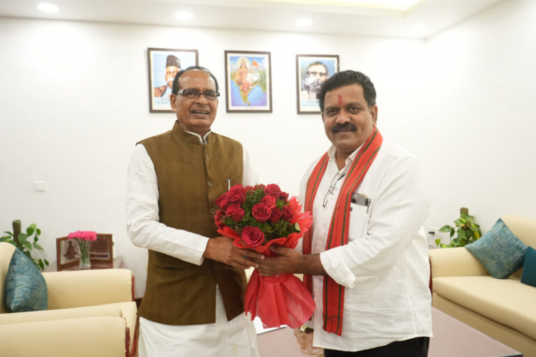 केंद्रीय मंत्री शिवराज सिंह चौहान से मिले छत्तीसगढ़ के उप मुख्यमंत्री विजय शर्मा….