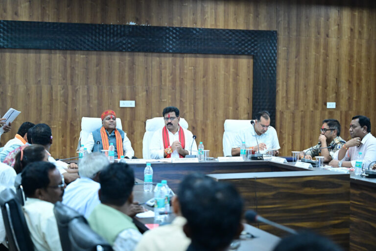 अबुझमाड़ के विकास के लिए सरकार की प्रतिबद्ध: उपमुख्यमंत्री विजय शर्मा…