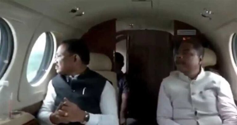 सीएम विष्णुदेव साय का बस्तर दौरा, बाढ़ से प्रभावित गांवों का किया निरीक्षण सीएम विष्णुदेव साय का बस्तर दौरा, बाढ़ से प्रभावित गांवों का किया निरीक्षण