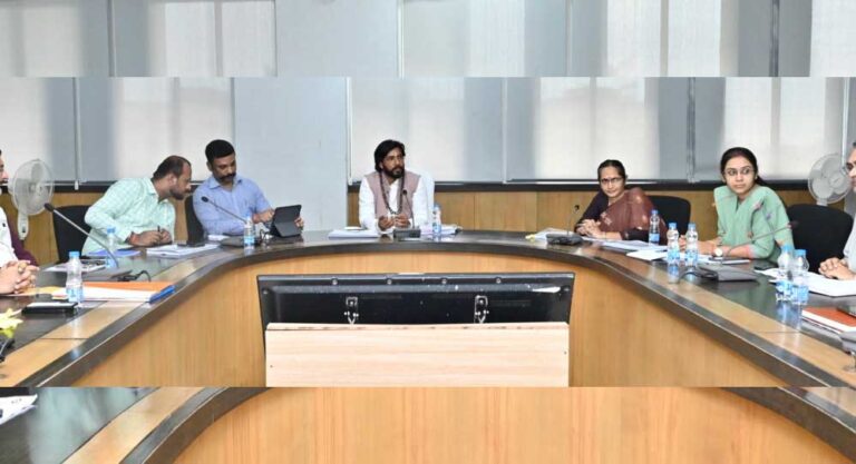 रायपुर : युवाओं को आत्मनिर्भर बनाने के लिए कौशल विकास से जोडे़: मंत्री गुरु खुशवंत साहेब