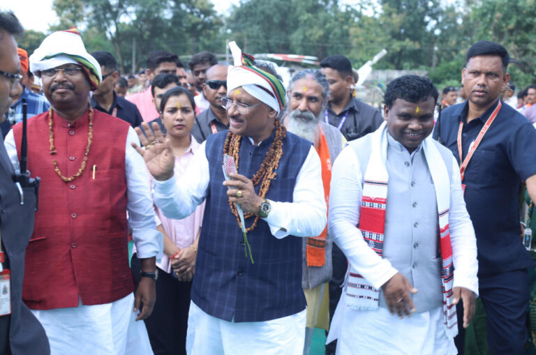 मुख्यमंत्री विष्णुदेव साय का नरहरपुर आगमन पर किया गया आत्मीय स्वागत…