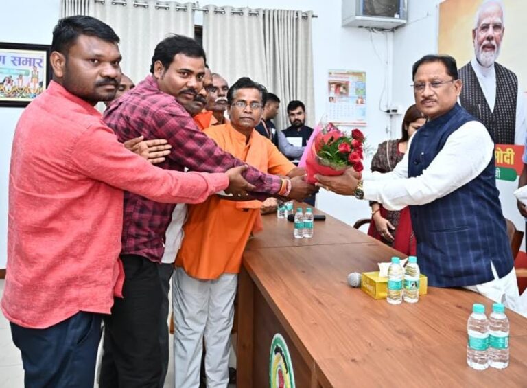 वंचित वर्ग के उत्थान और जनसुविधाओं के विस्तार के लिए सरकार निरंतर प्रतिबद्ध – मुख्यमंत्री विष्णु देव साय….