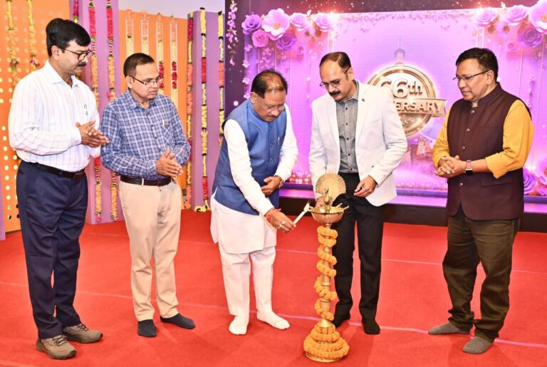 दूरदर्शन ने समाज को वैचारिक रूप से समृद्ध करने और संस्कारों को संवारने में निभाई महत्वपूर्ण भूमिका : मुख्यमंत्री विष्णु देव साय…. दूरदर्शन ने समाज को वैचारिक रूप से समृद्ध करने और संस्कारों को संवारने में निभाई महत्वपूर्ण भूमिका : मुख्यमंत्री विष्णु देव साय….