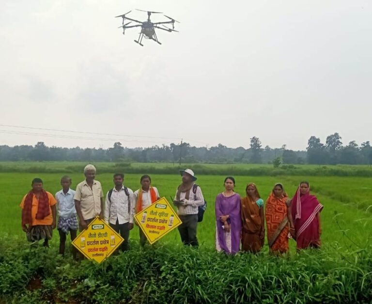 उन्नत और किफायती उर्वरक तकनीकों से किसानों को जोड़ने चल रहा है अभियान….