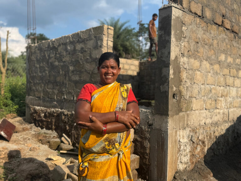 राजमिस्त्री प्रशिक्षण प्राप्त कर पायको ने बनाया अपना पक्का घर….