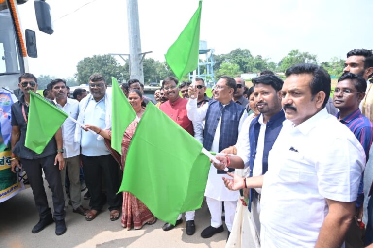 जशपुर में कृषि क्रांति लाने मुख्यमंत्री ने किसान कॉल सेंटर का किया शुभारम्भ….