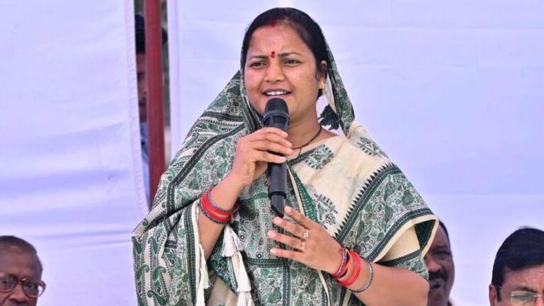 रायपुर : मंत्री श्रीमती लक्ष्मी राजवाड़े के प्रयासों से ग्रामीणों की मांग हुई पूरी