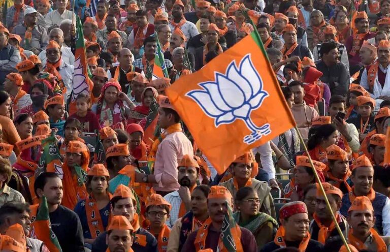 इंदौर बीजेपी की नई नगर कार्यकारिणी: 31 नए सदस्य, स्वाति उस्ताद बनी नगर मंत्री इंदौर बीजेपी की नई नगर कार्यकारिणी: 31 नए सदस्य, स्वाति उस्ताद बनी नगर मंत्री