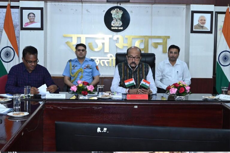 रायपुर : मानवीय संवेदना के साथ आकांक्षी क्षेत्रों में विकास कार्य करें – राज्यपाल  रमेन डेका